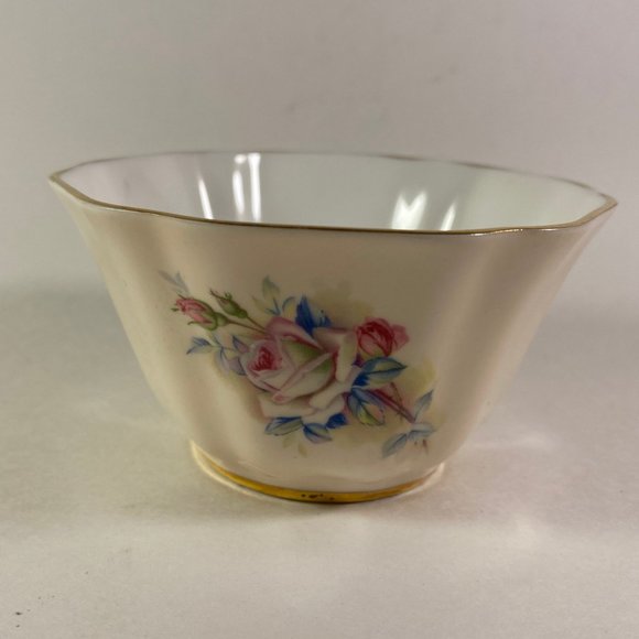 Vintage Royal Grafton Made in England Creamer & Open Sugar Bowl - Picture 7 of 12